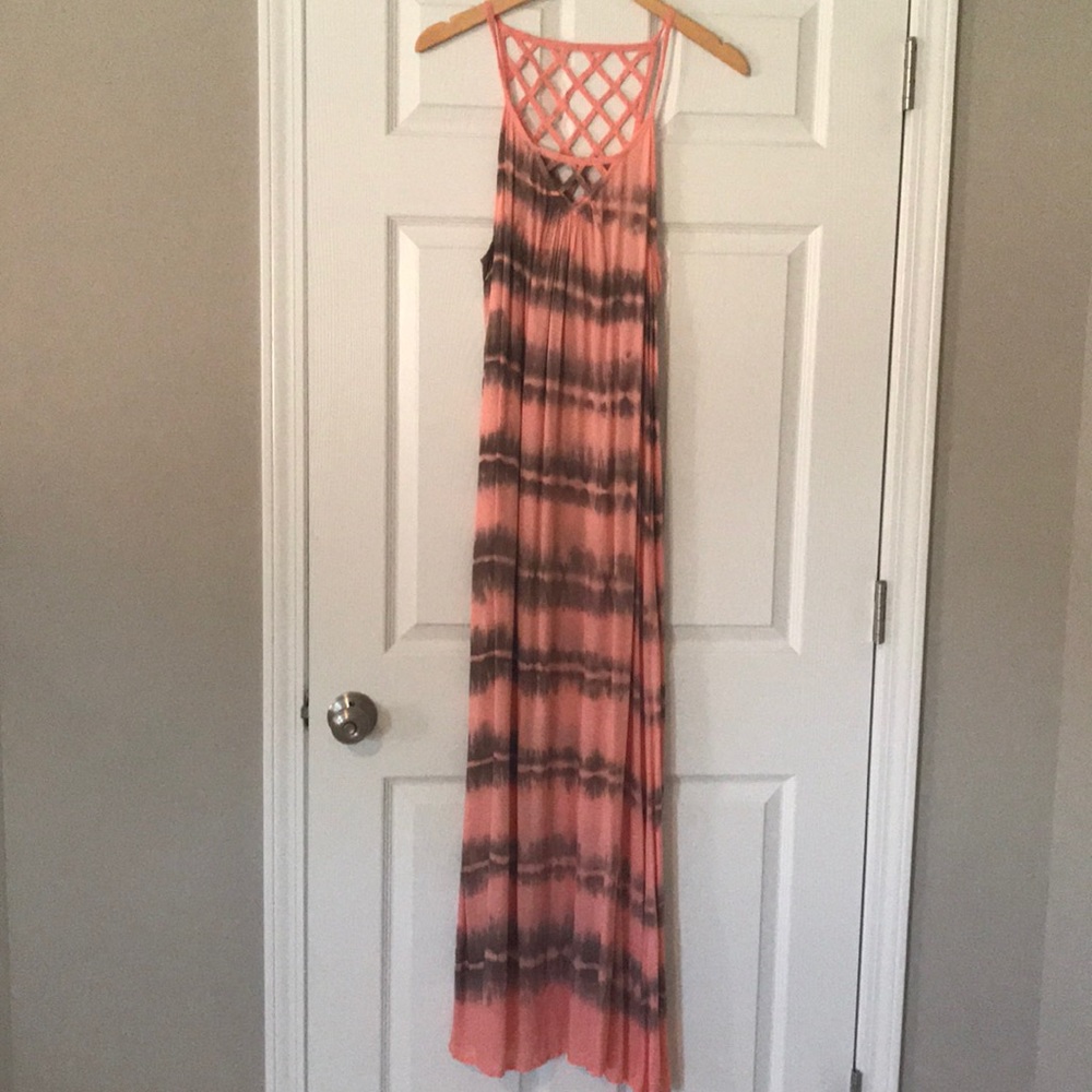 Tiara Hawaii Maxi Dress